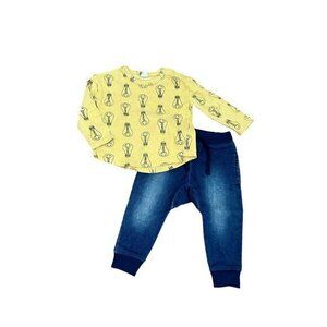 Stem Lightbulb Outfit